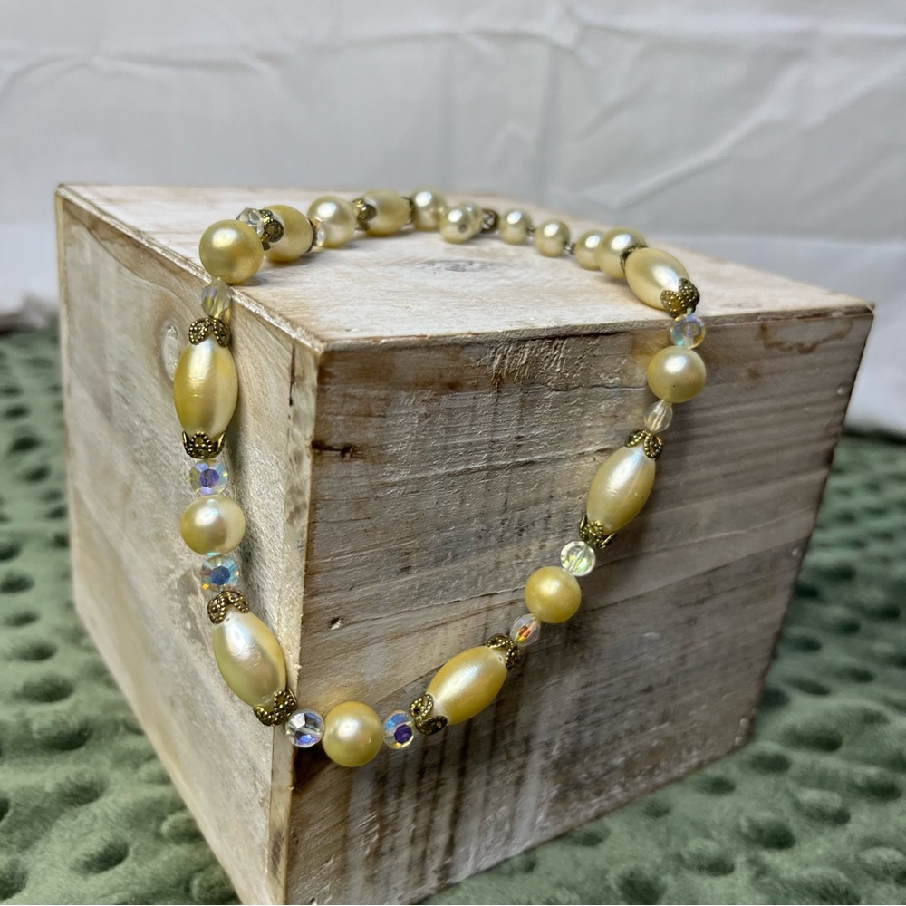 Vintage 15” Faux Pearl Beaded Choker Necklace